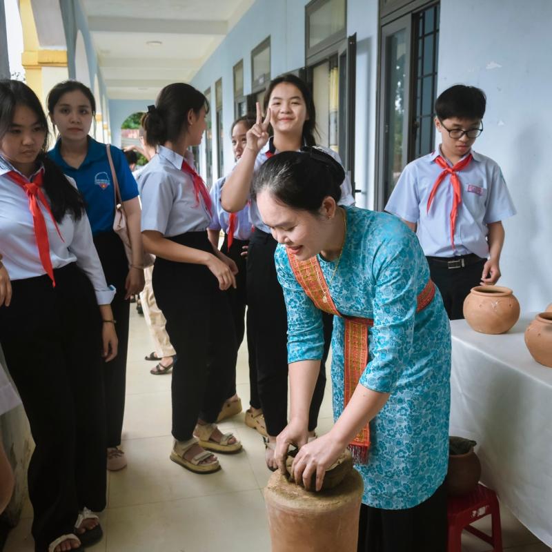 Gieo tình yêu văn hóa, di sản cho học sinh