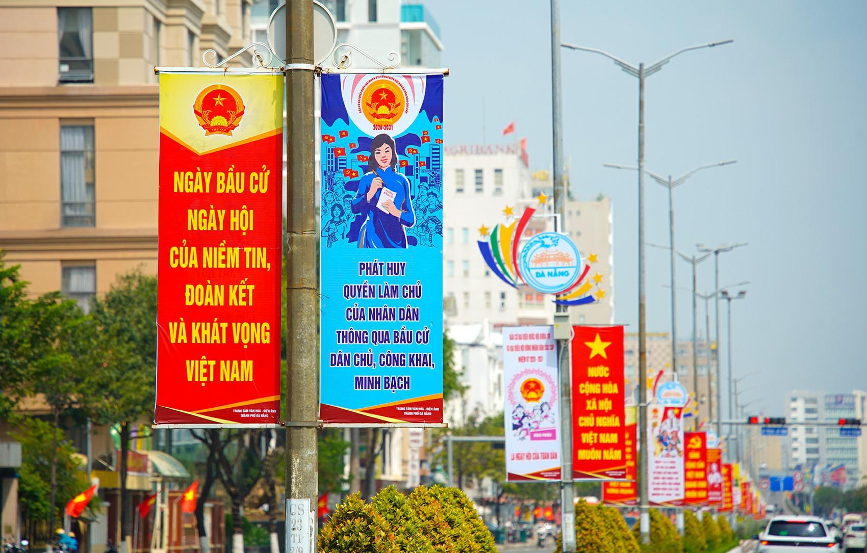 trang-tri.jpg